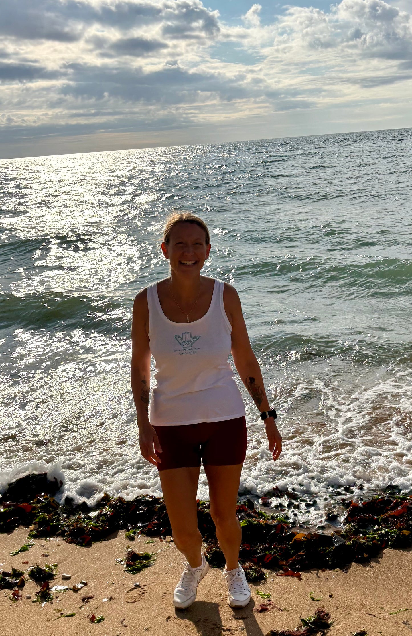 Women’s Organic Waves Basic Tank - White