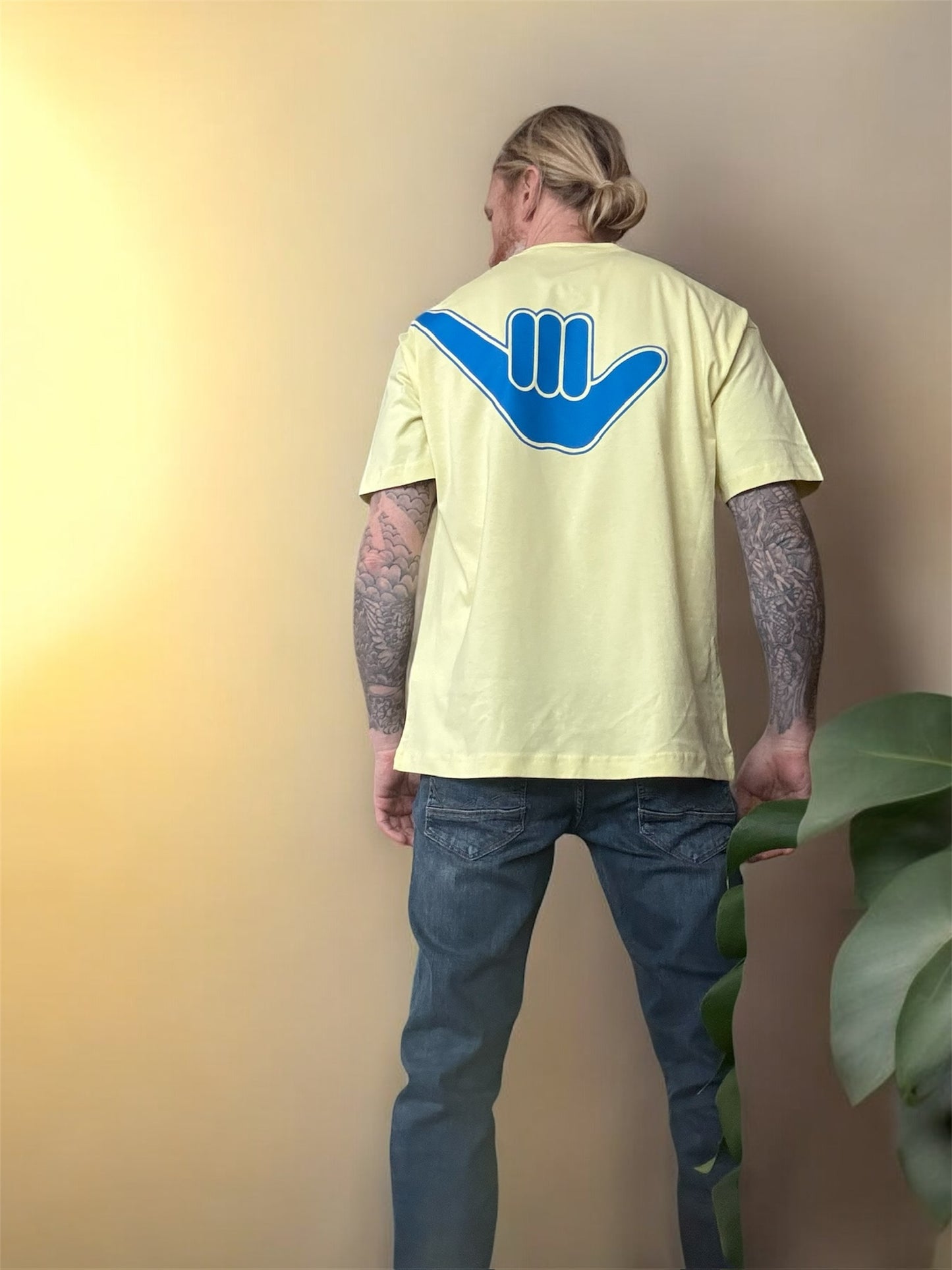 Oversized Organic Shaka Lemon and Royal Blue