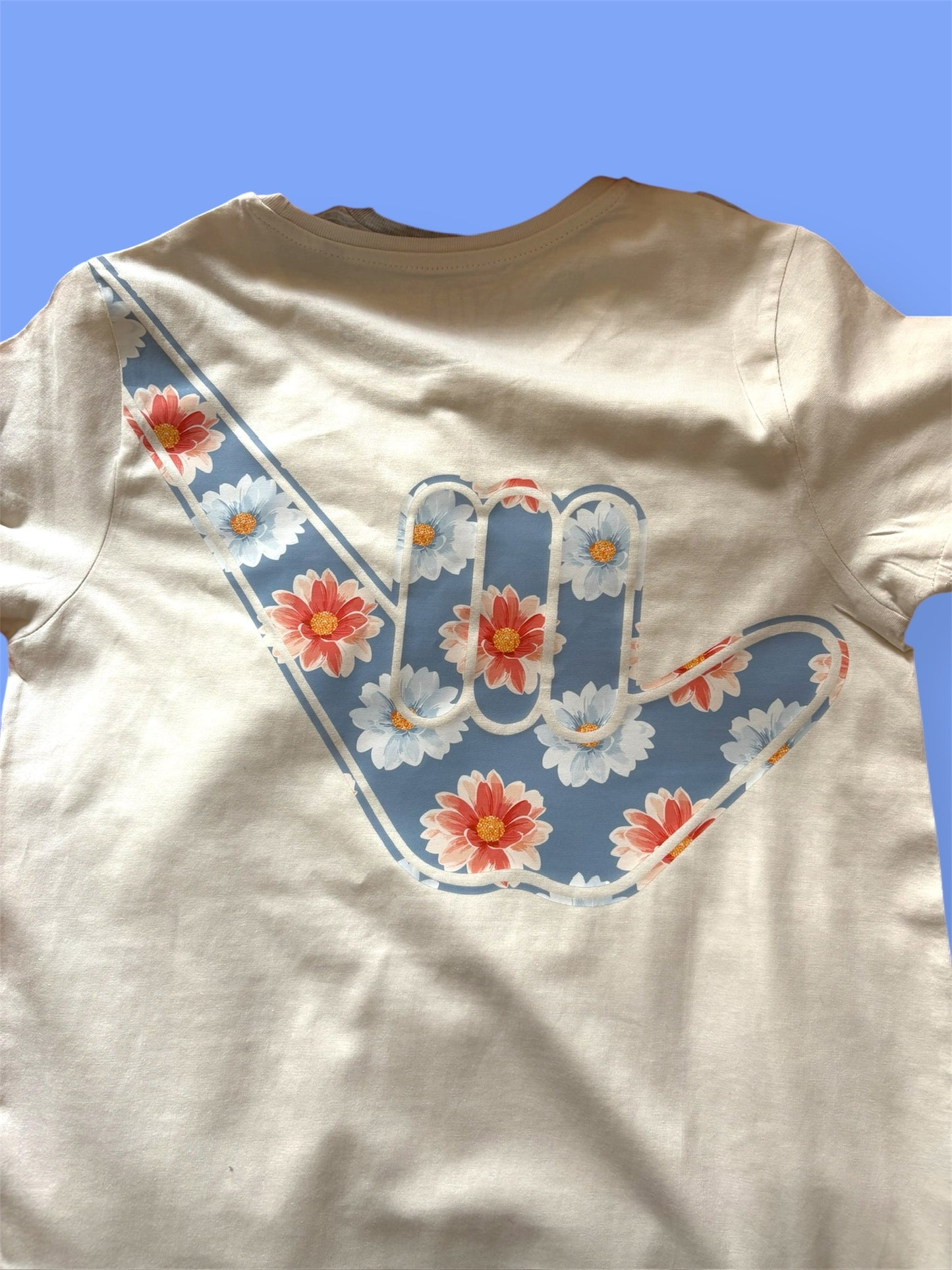 Women’s Organic Floral Shaka Tee in Off White
