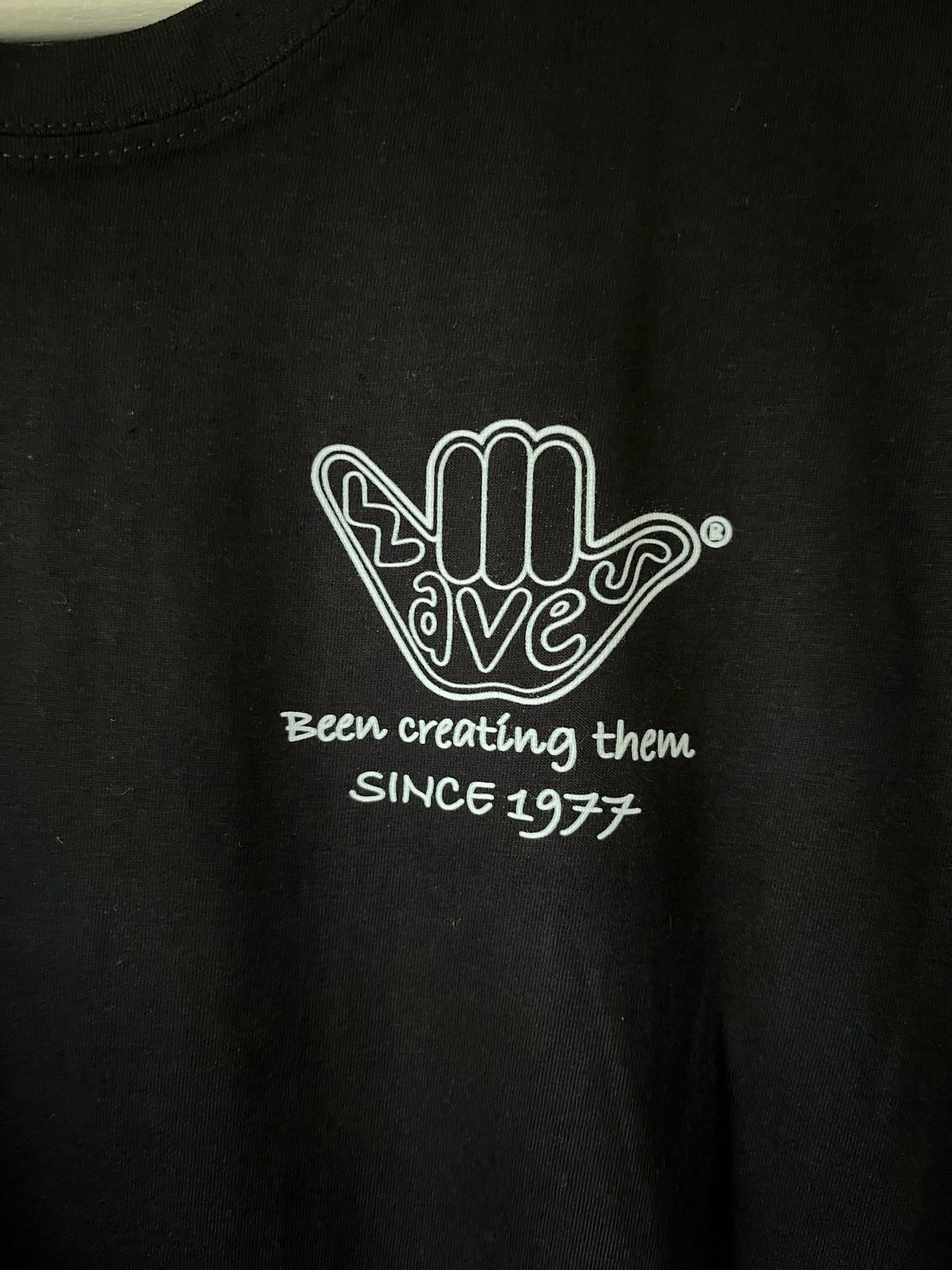 Women’s Shaka Hoodie Black & white