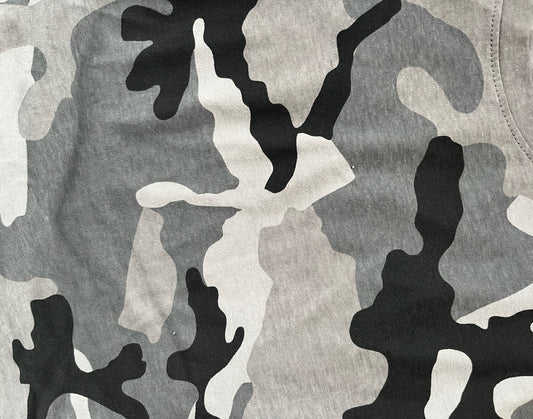 Men’s Camo Shaka Tee Grey
